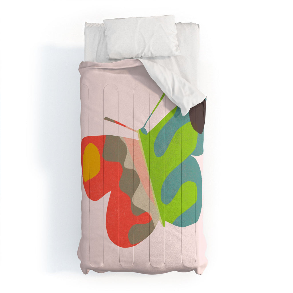 Garima Dhawan flight 3 Comforter