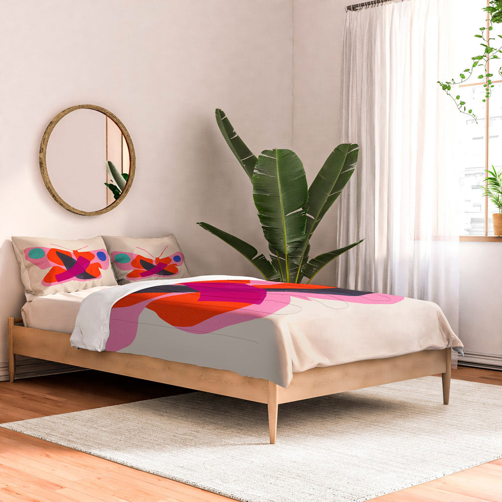 Garima Dhawan flight 4 Comforter