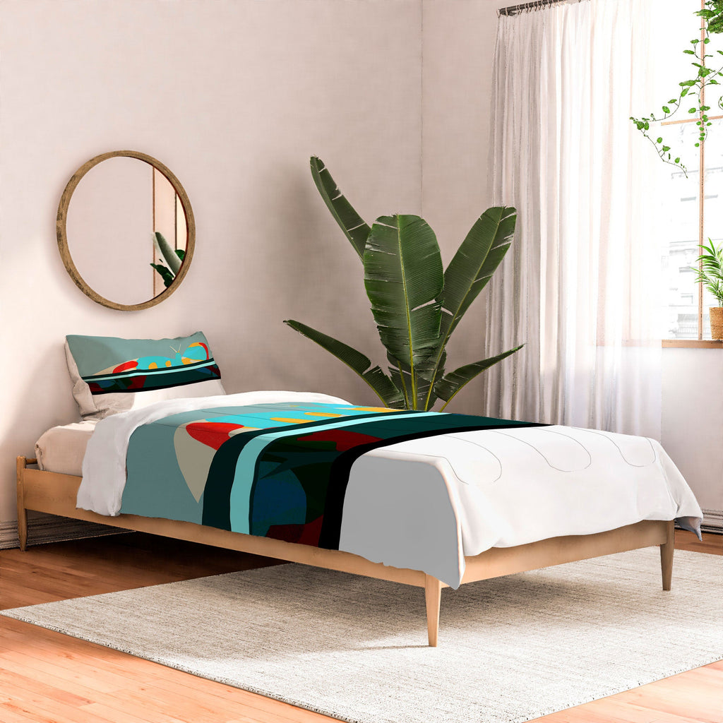 Garima Dhawan flight 5 Comforter