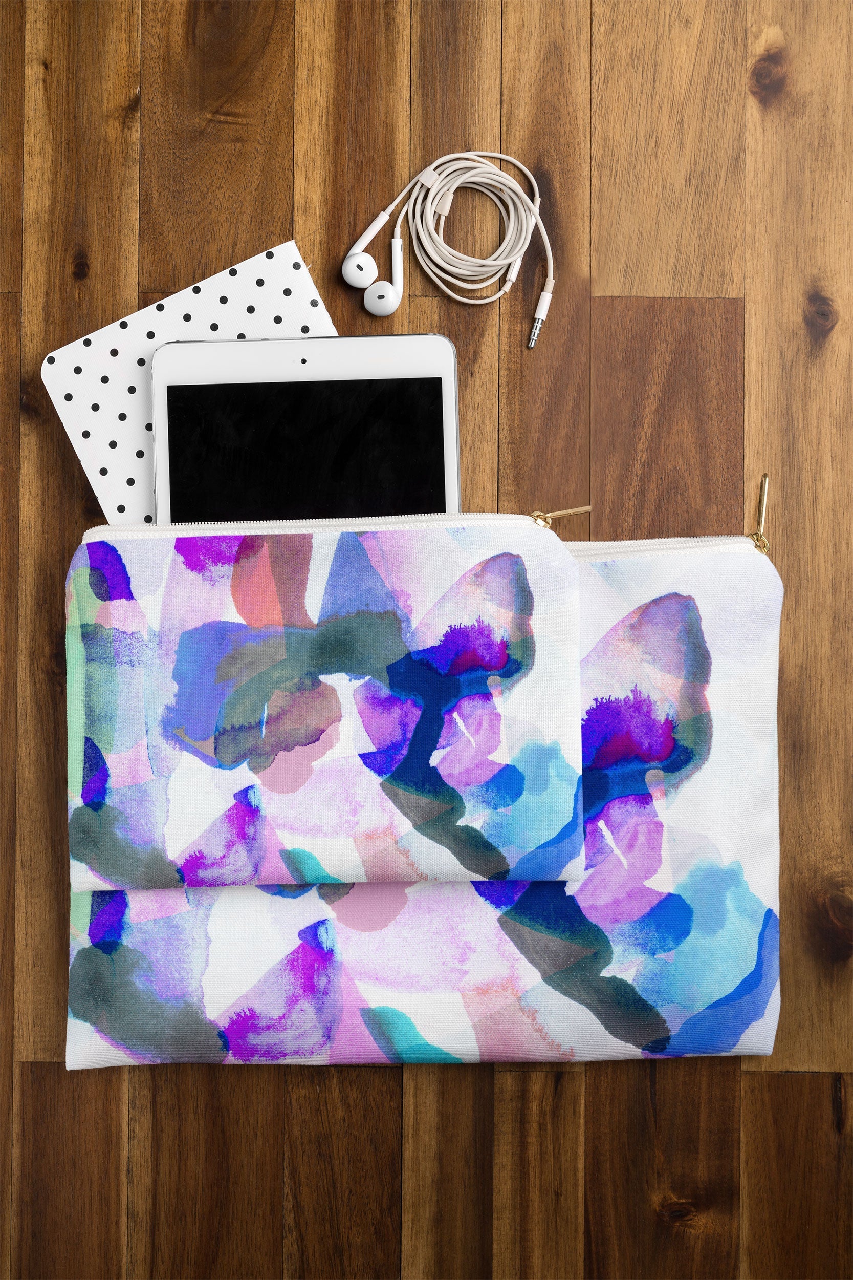 Georgiana Paraschiv Abstract M24 Pouch