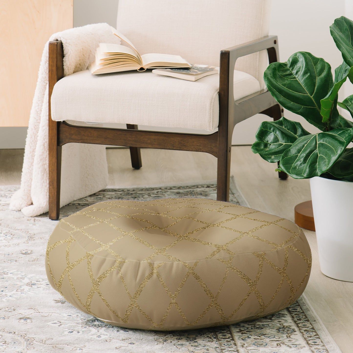 Georgiana Paraschiv Gold V01 Floor Pillow Round