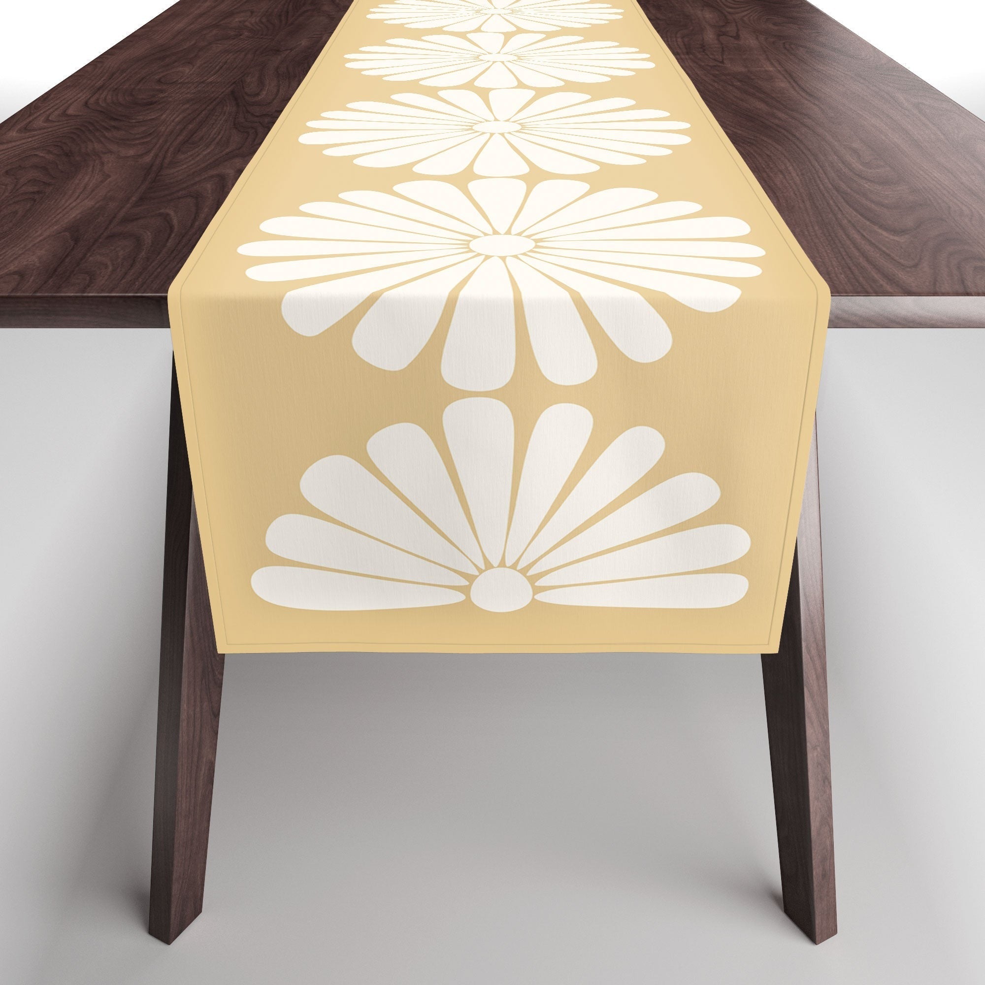 Colour Poems Retro Daisy XXIV Table Runner