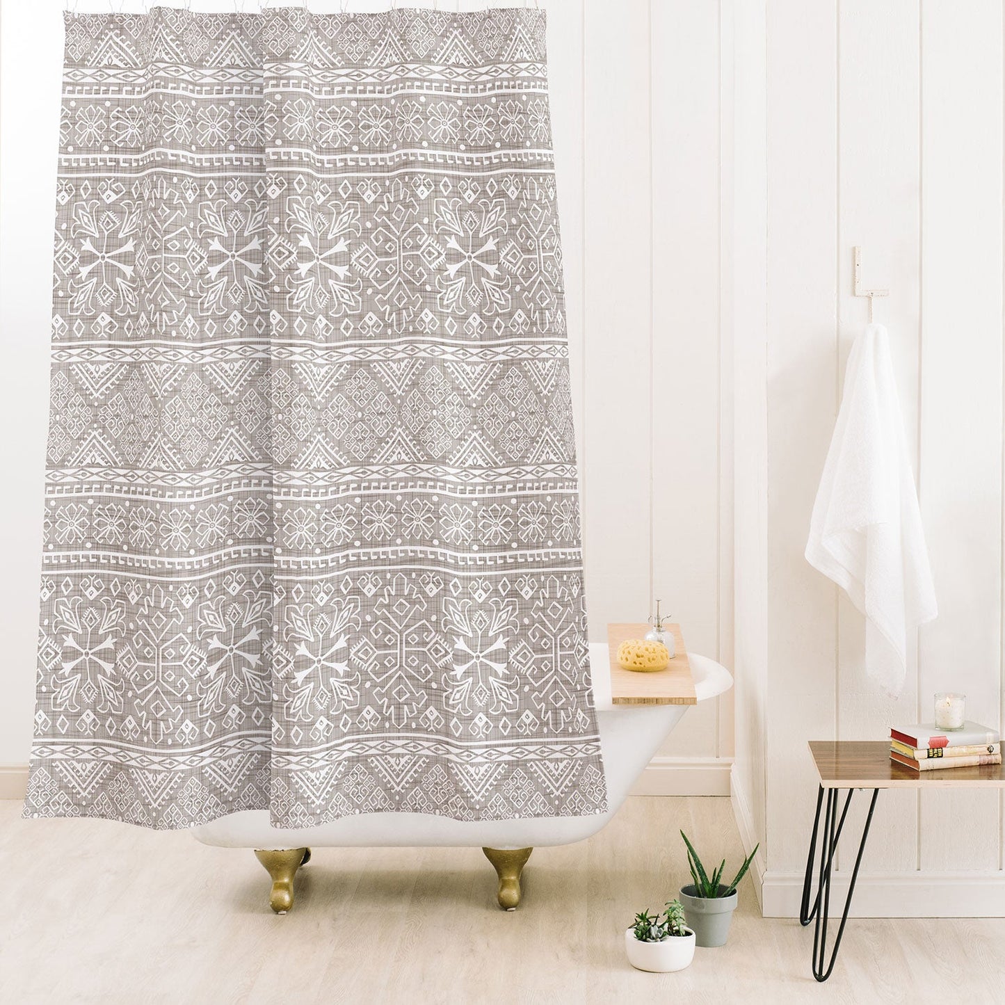 Heather Dutton Grand Bazaar Linen Shower Curtain