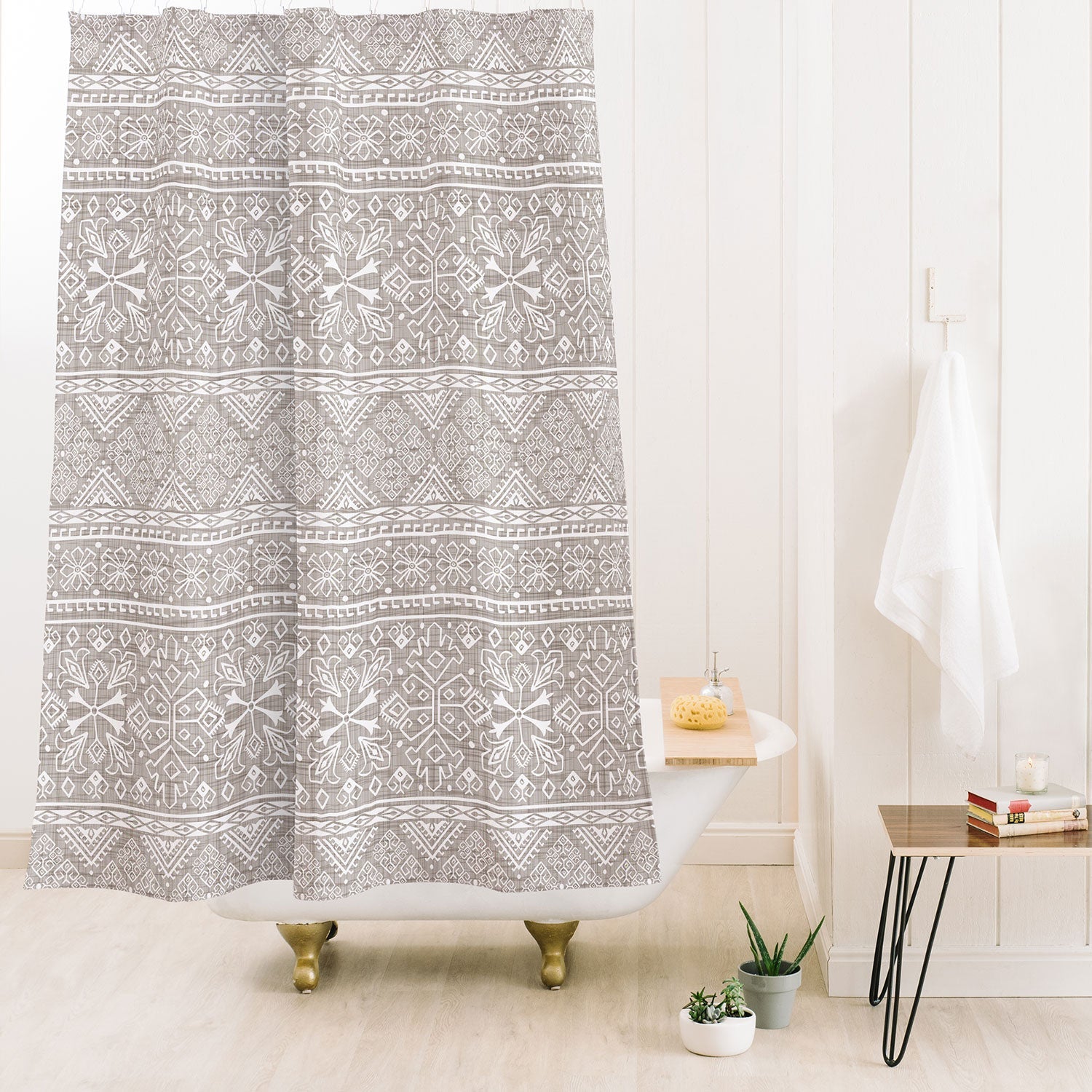 Heather Dutton Grand Bazaar Linen Shower Curtain