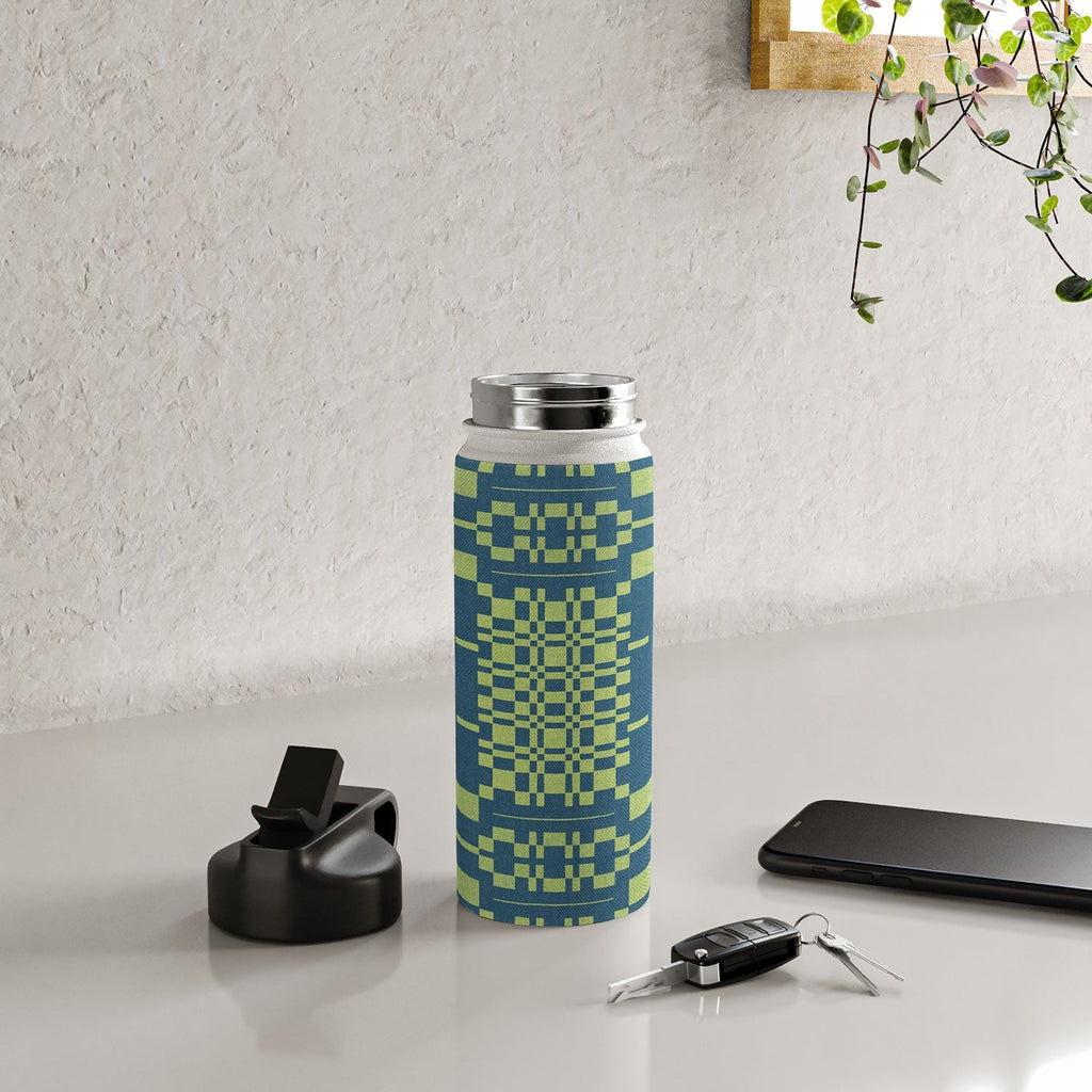 Marta Barragan Camarasa Nostalgic Grid Design Water Bottle