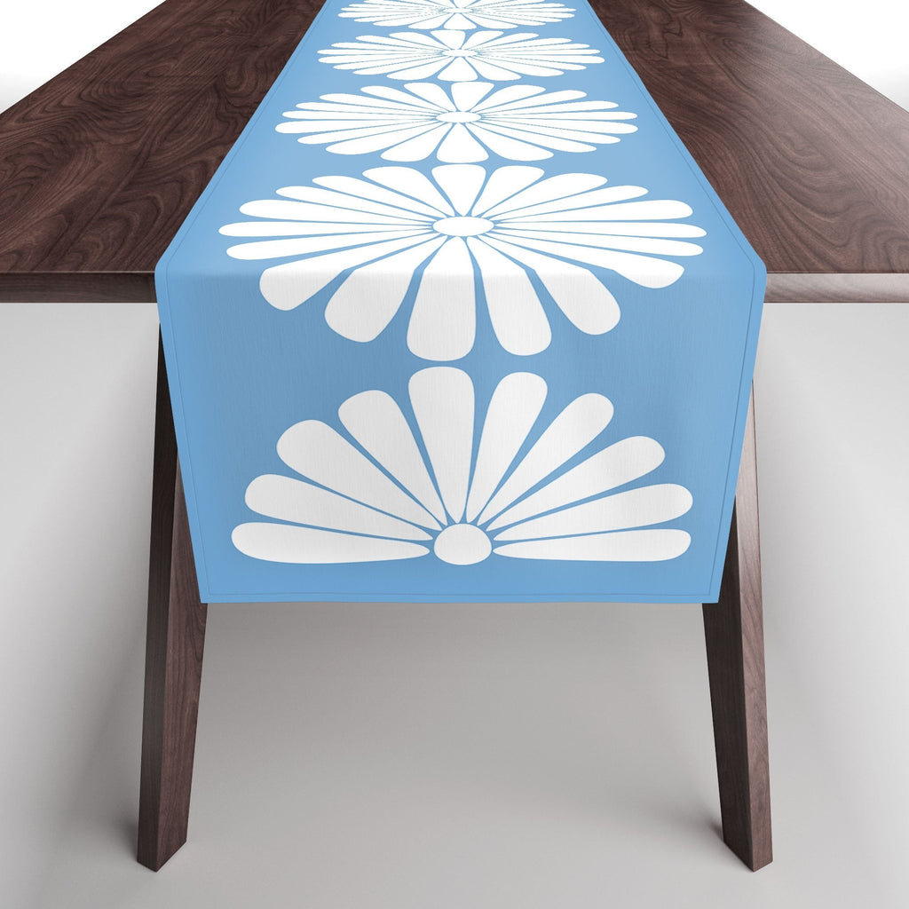 Colour Poems Retro Daisy XII Table Runner