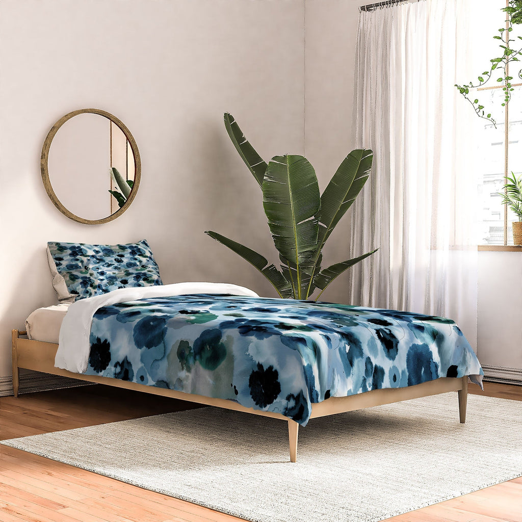 Ninola Design Botanic Retreat Ombre Abstract Watercolor Flowers Blue Navy Comforter