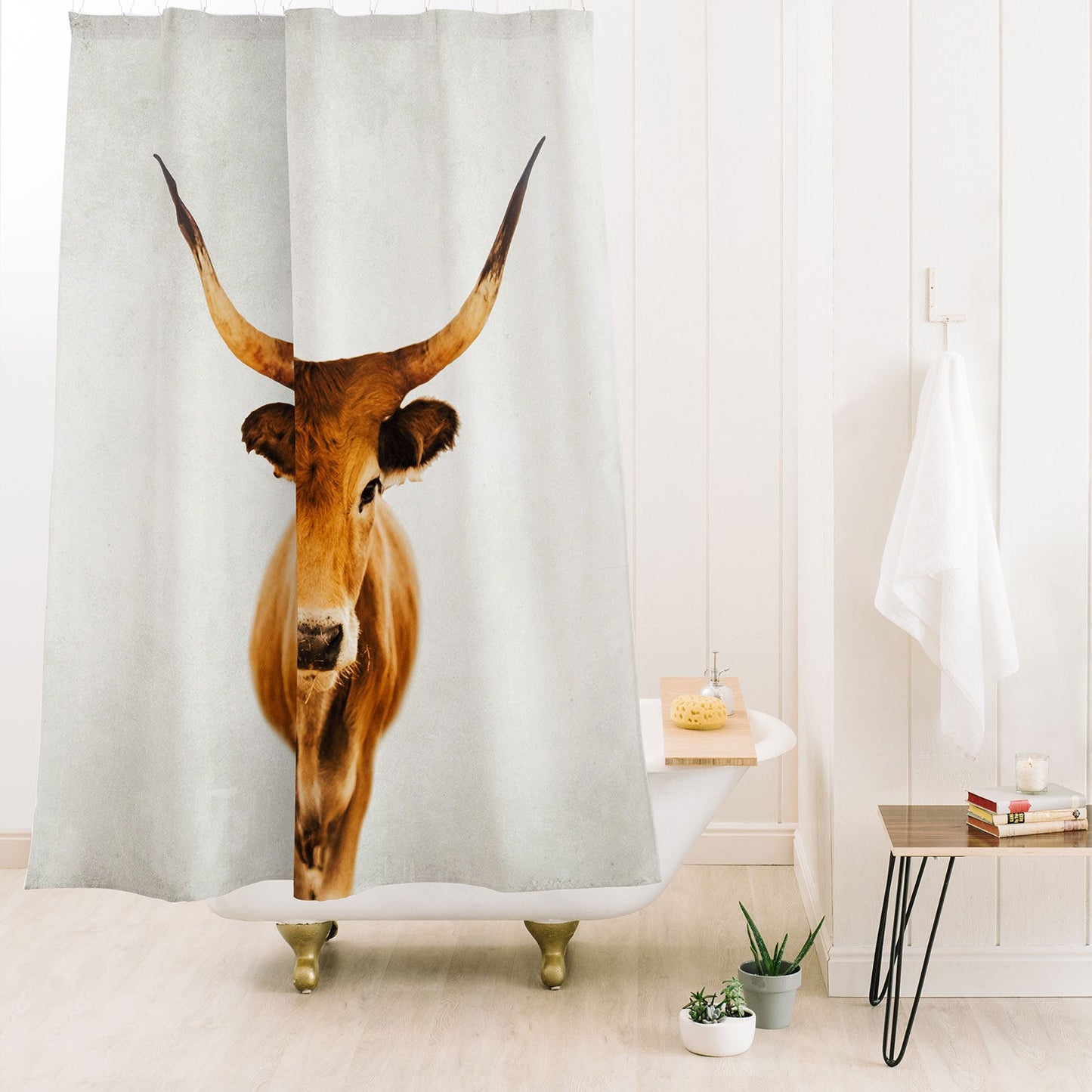 Ingrid Beddoes mel Shower Curtain