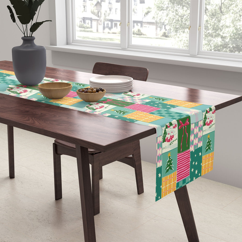 LouBruzzoni Cozy Christmas Patchwork Table Runner