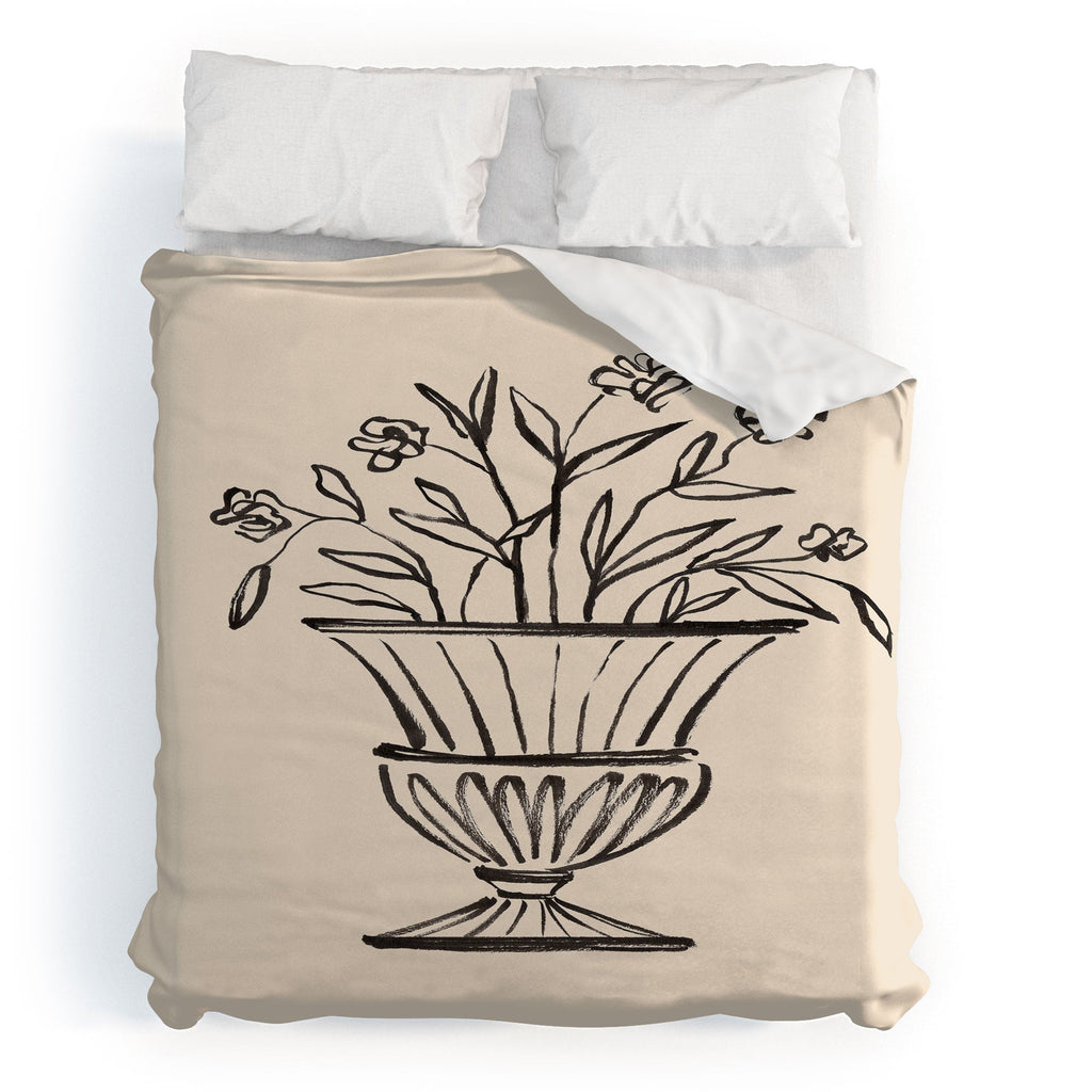 Intemporalis Garden Pot Antique Vase Flower Duvet Cover