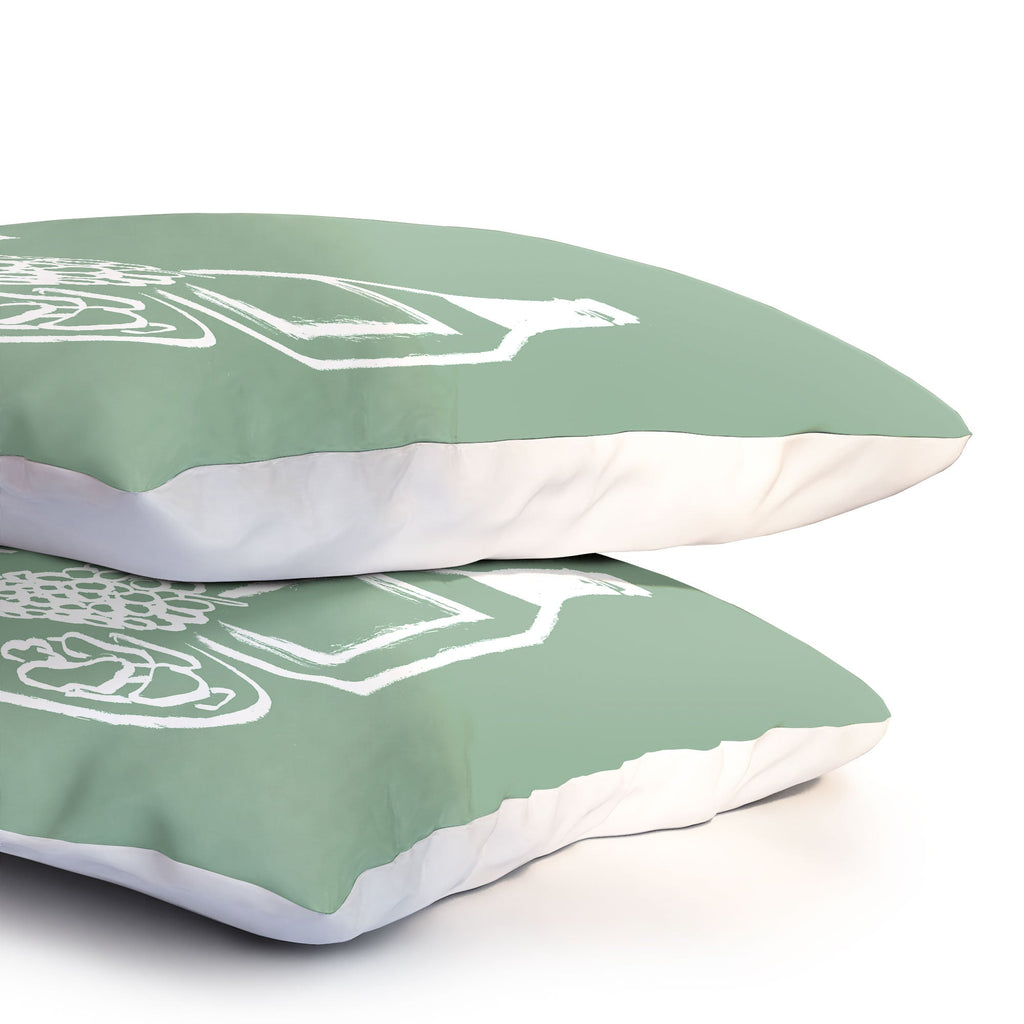 Intemporalis Wine and Cheese Aperitivo Pillow Shams