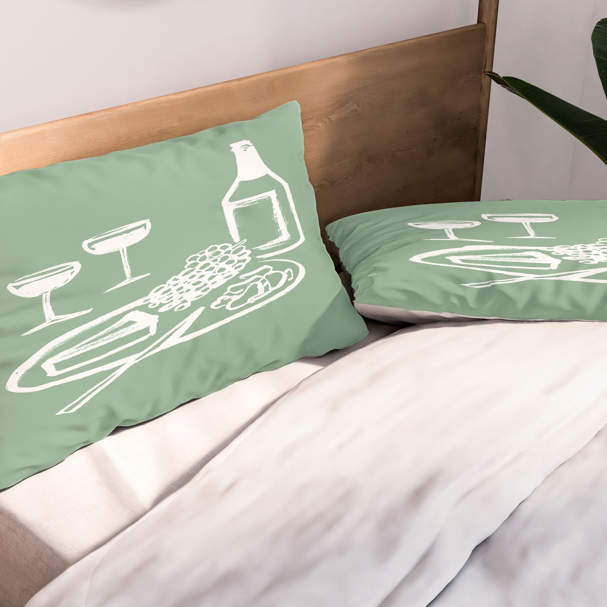 Intemporalis Wine and Cheese Aperitivo Pillow Shams