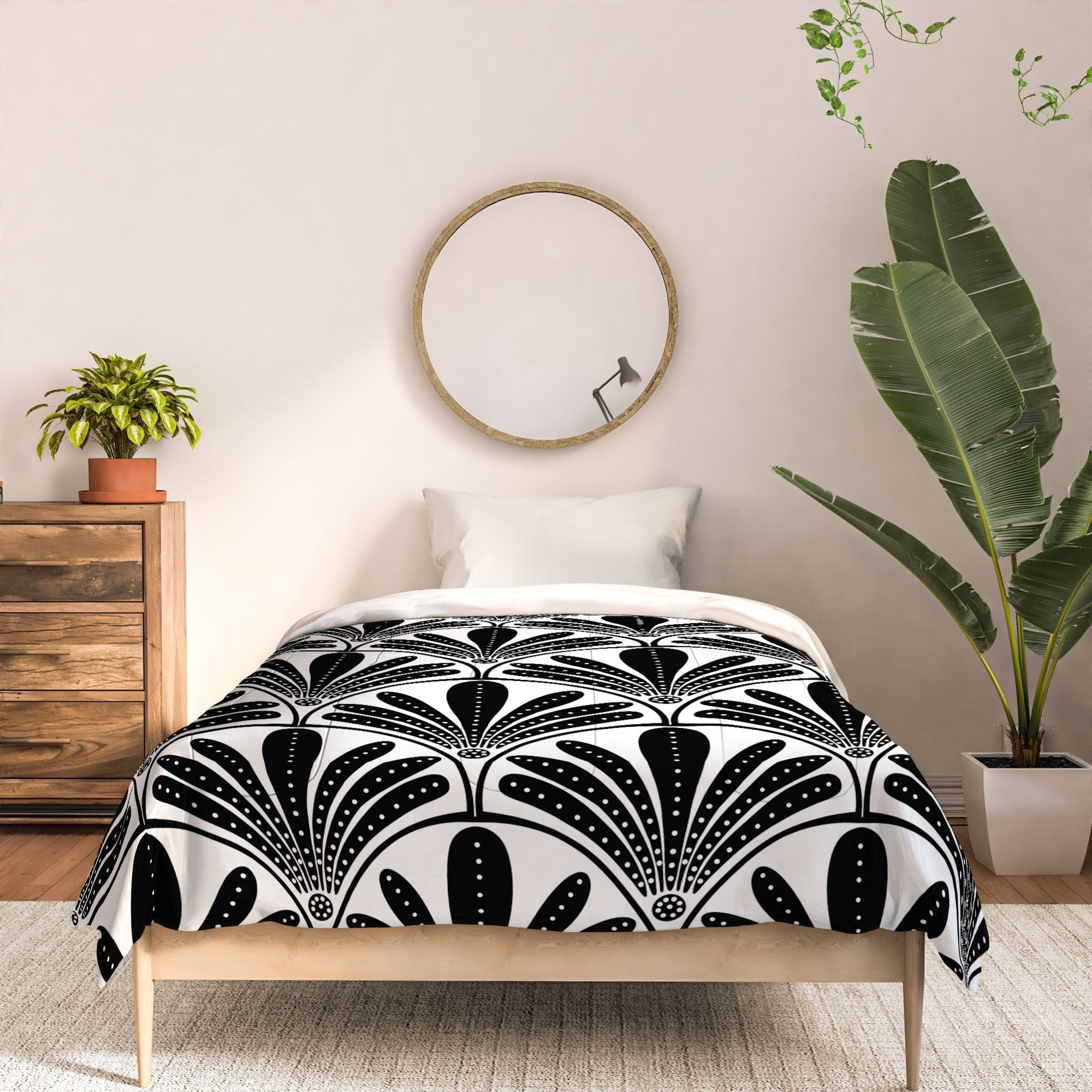 Jennifer Labre Hollywood Glam Comforter