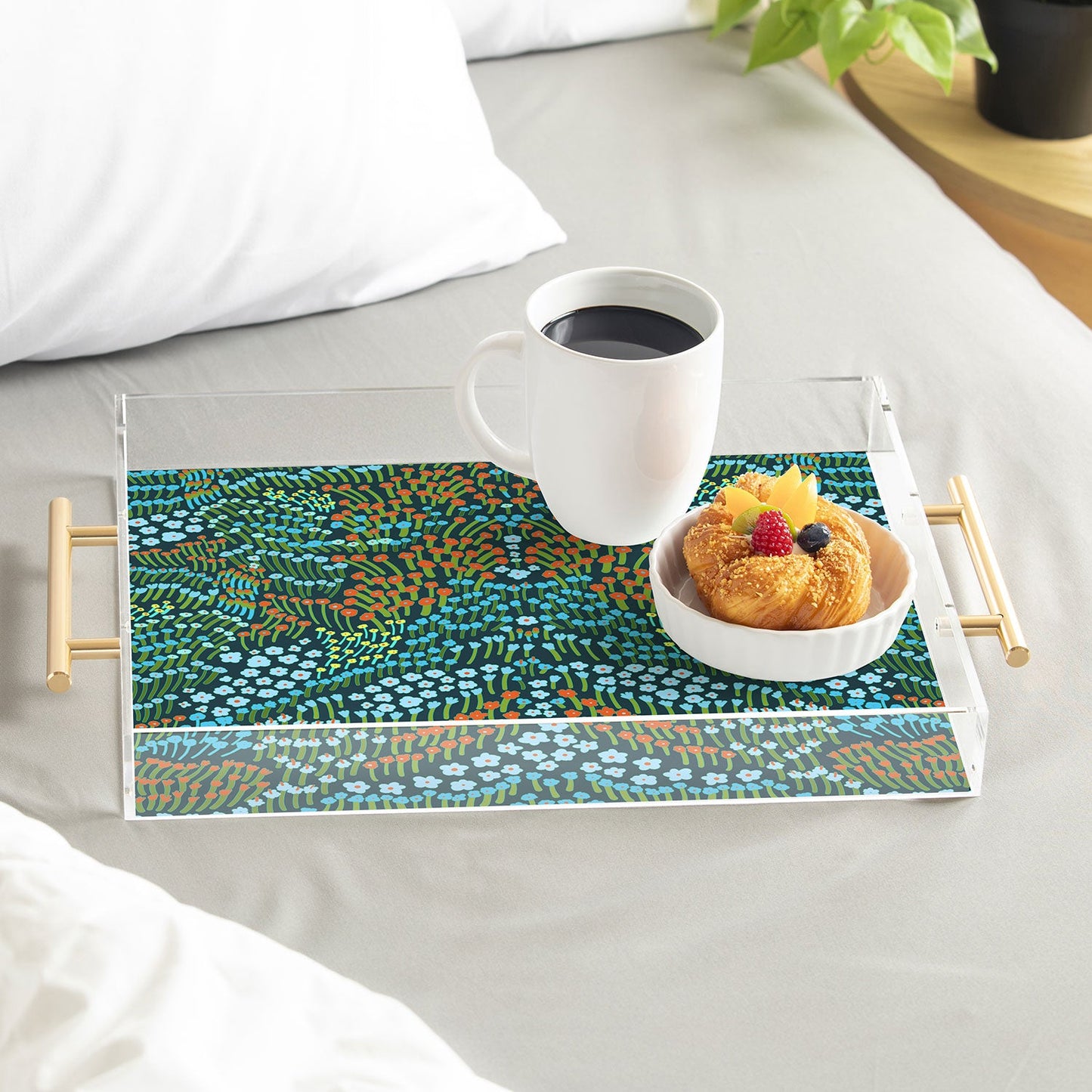 Iveta Abolina Bette II Acrylic Tray