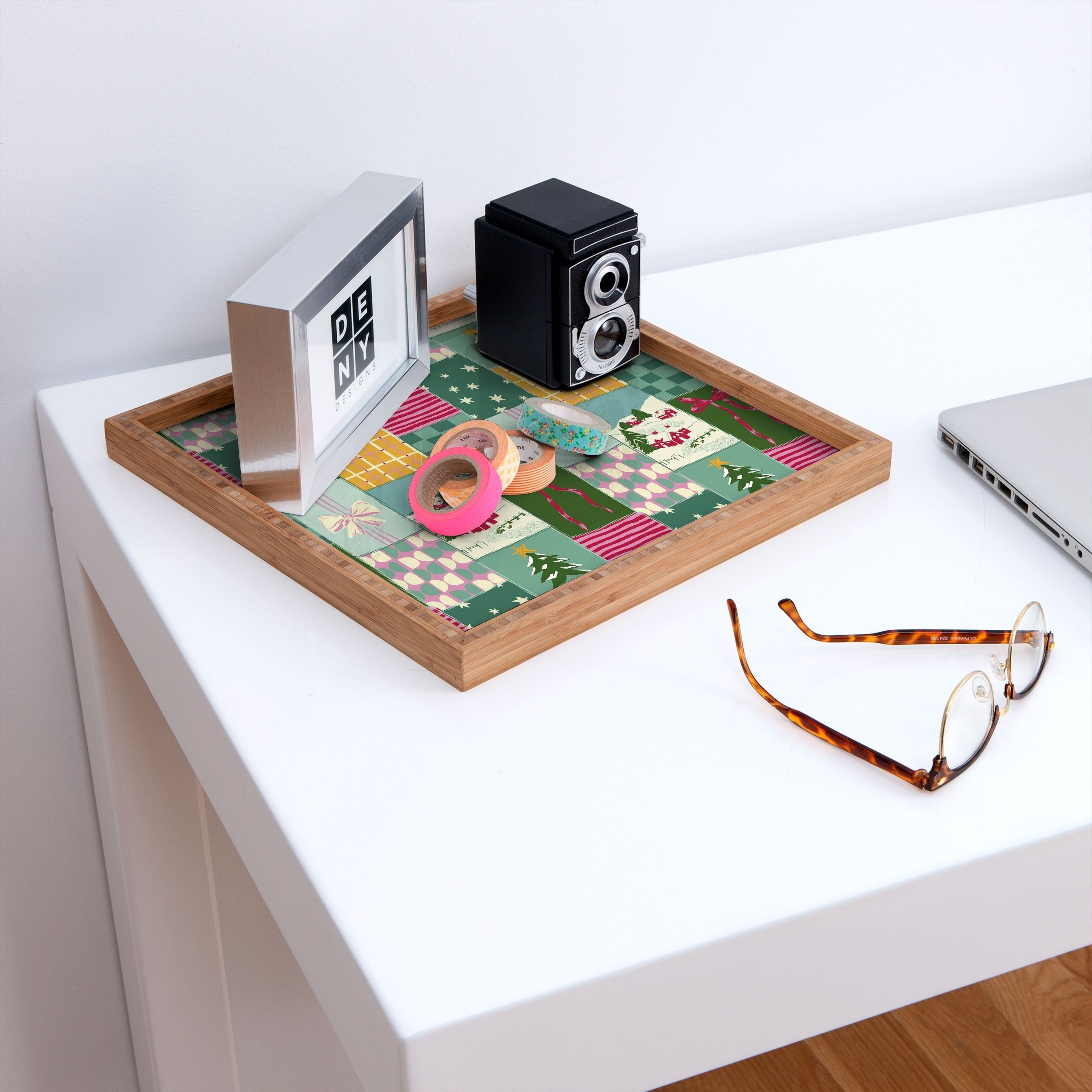 LouBruzzoni Cozy Christmas Patchwork Square Tray