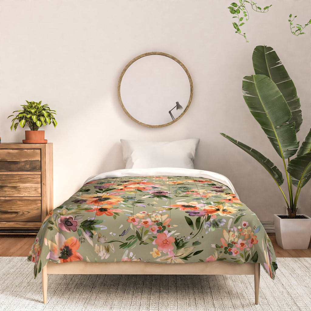 Ninola Design Botanic Retreat Painterly Tropical Flowers Sage Green Comforter