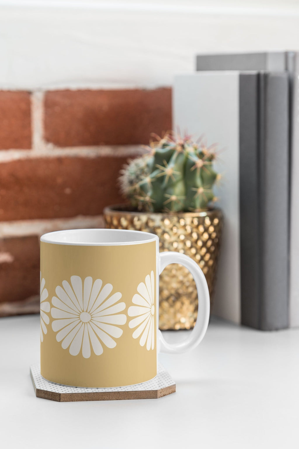 Colour Poems Retro Daisy XXIV Coffee Mug