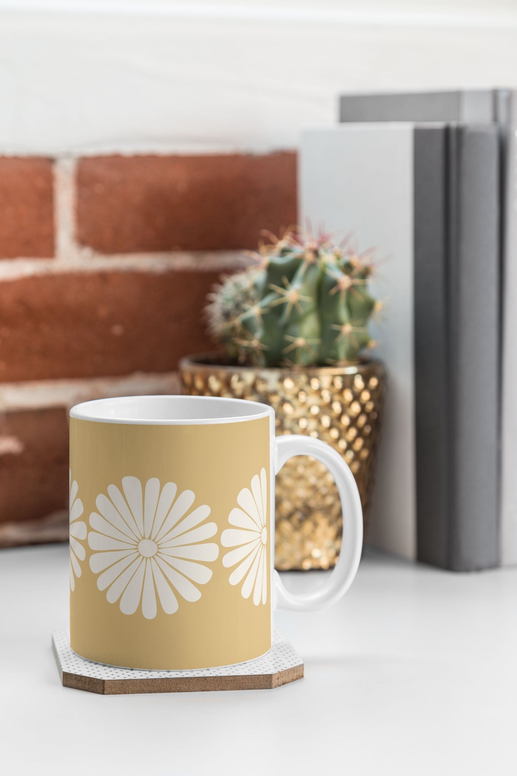 Colour Poems Retro Daisy XXIV Coffee Mug