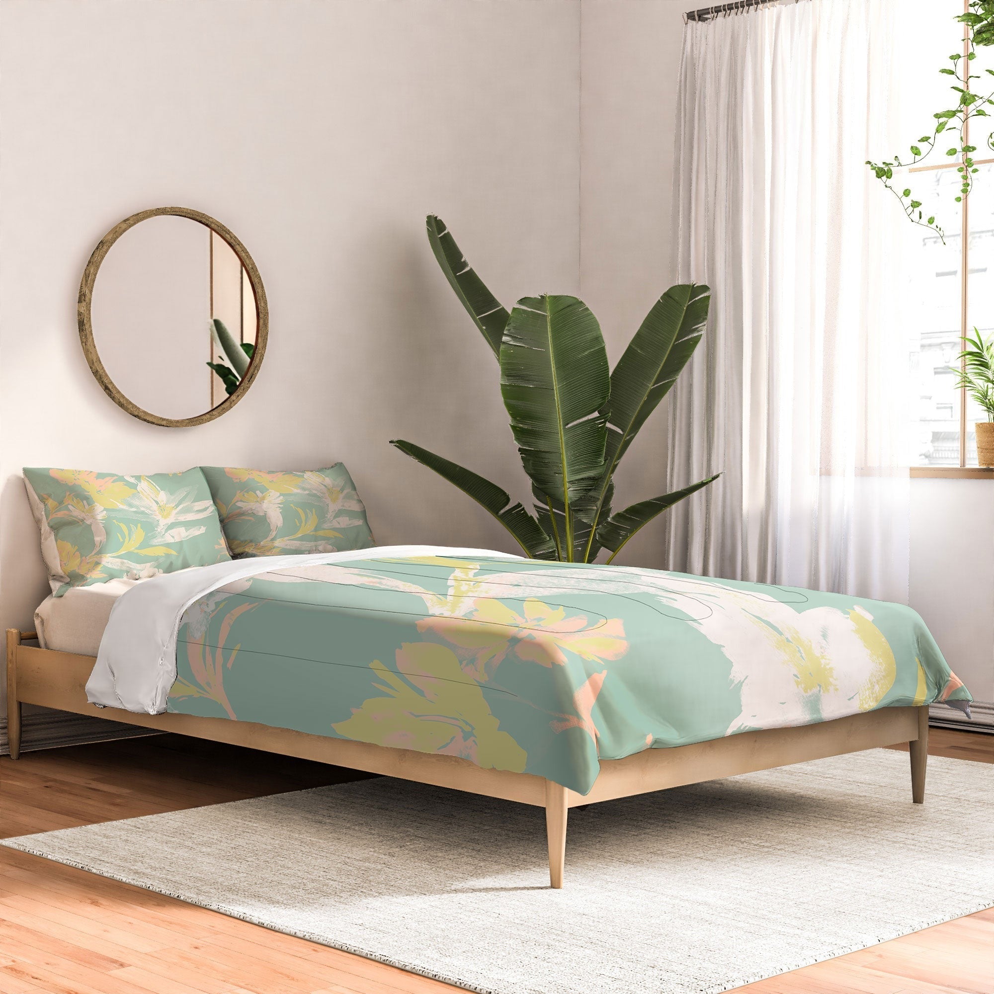Gabriela Fuente Emma Floral Mint Comforter
