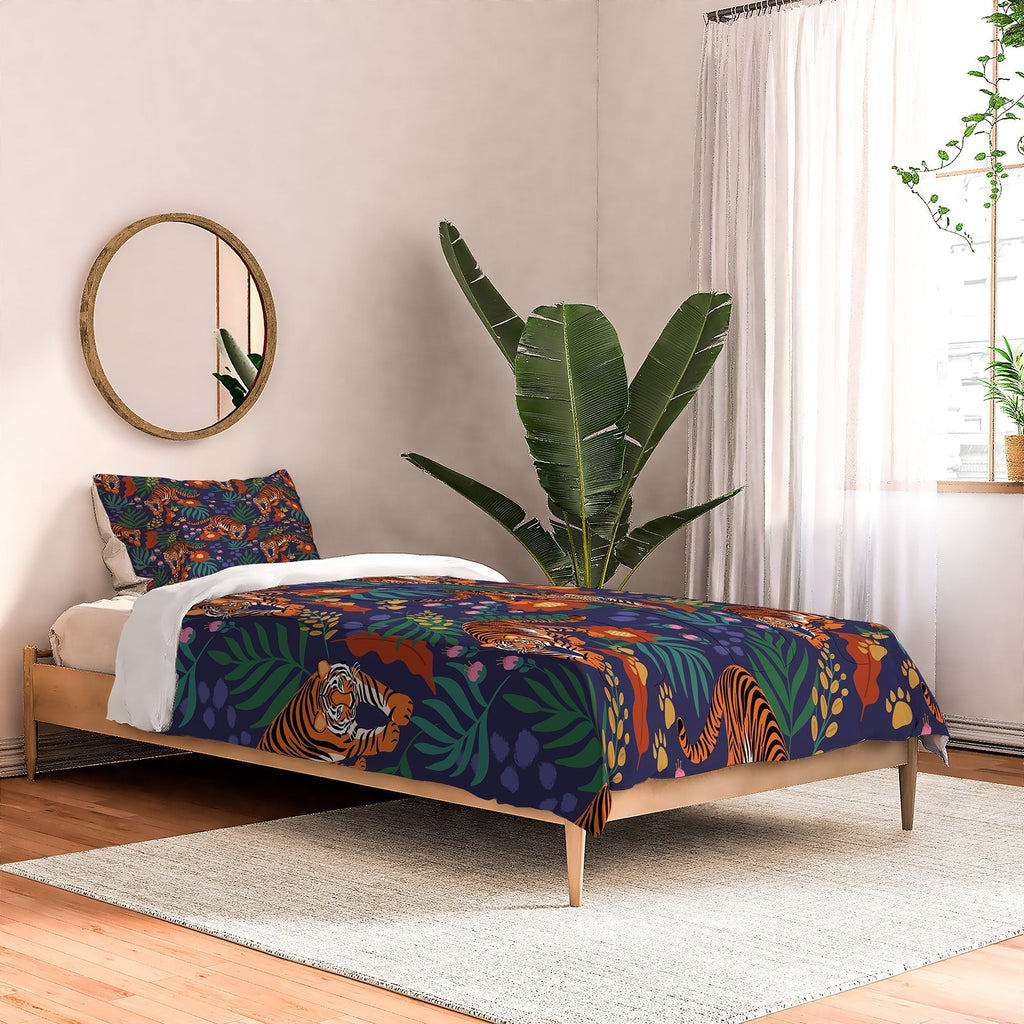 Design by Spark Tiger of the Glorious Jungle Comforter