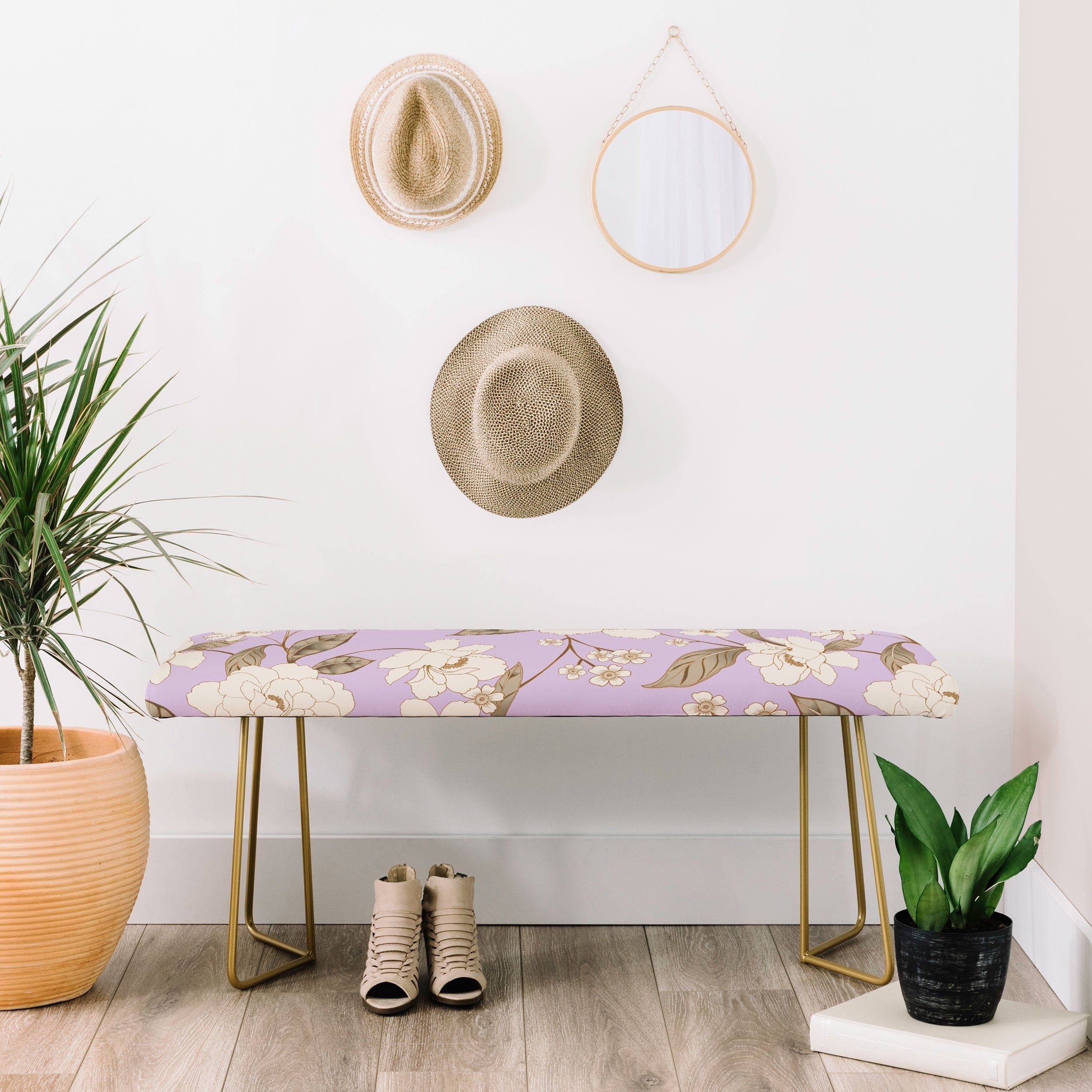 Gabriela Fuente Roberta lilac Bench