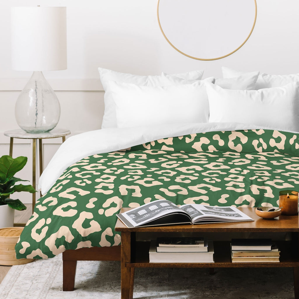 Avenie BR Cheetah Print In Green Duvet Cover