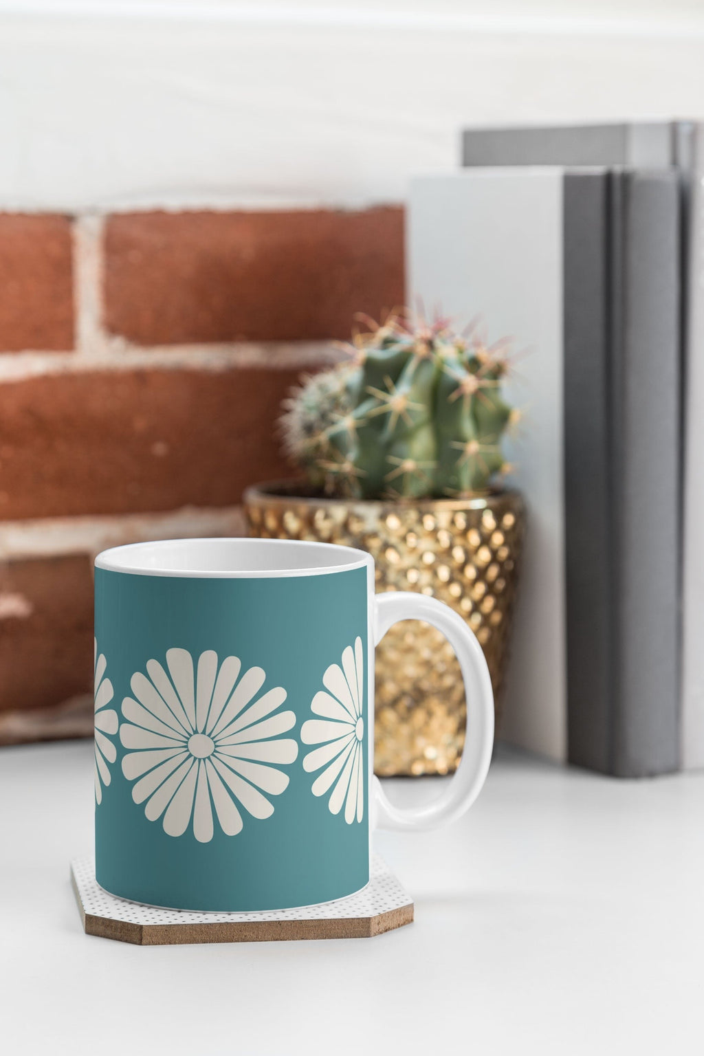 Colour Poems Retro Daisy XXIII Coffee Mug