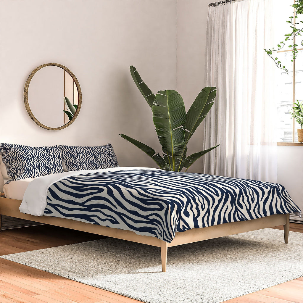Avenie BR Navy Tiger Stripes Comforter