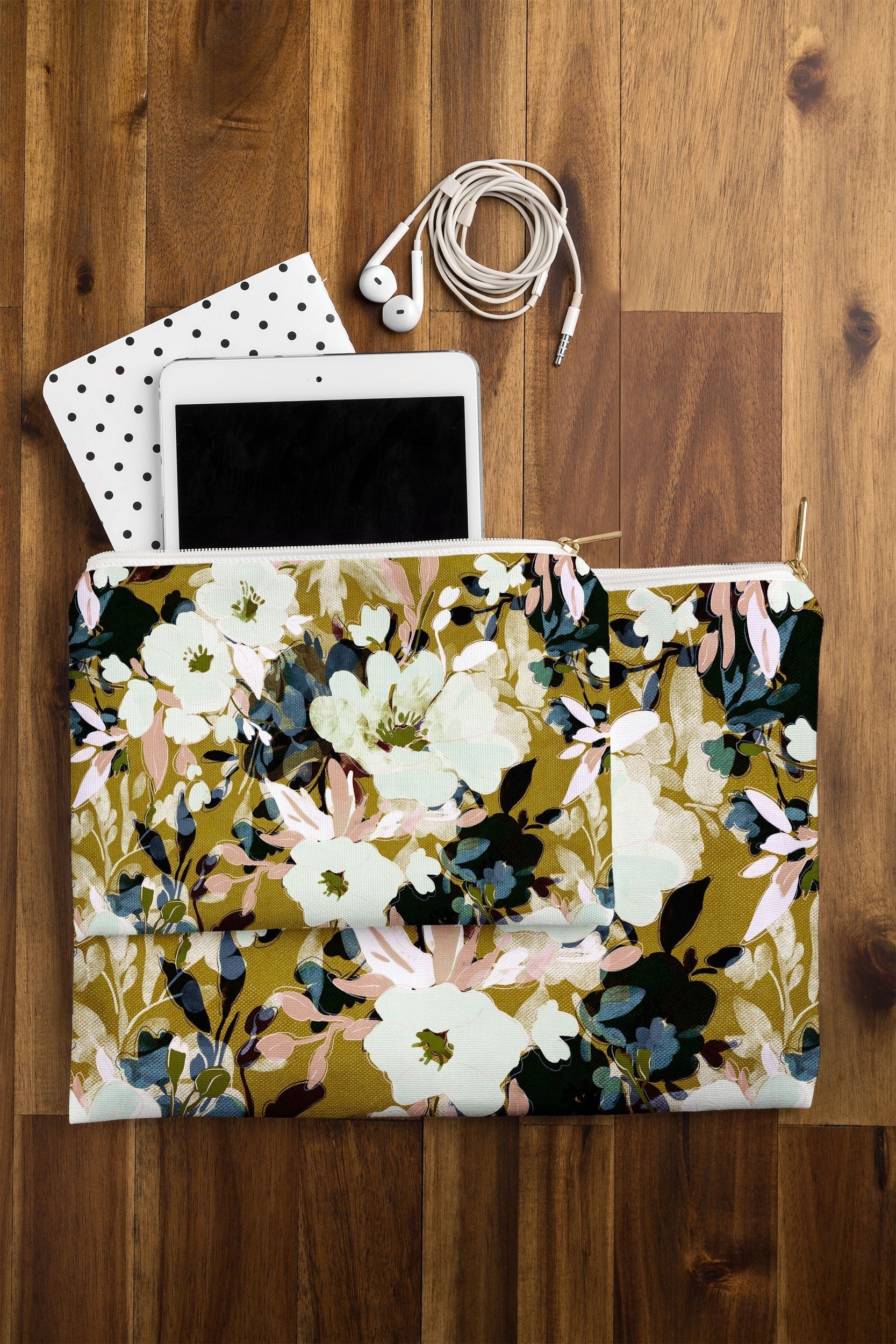 Marta Barragan Camarasa Romantic Floral Fusion Pouch