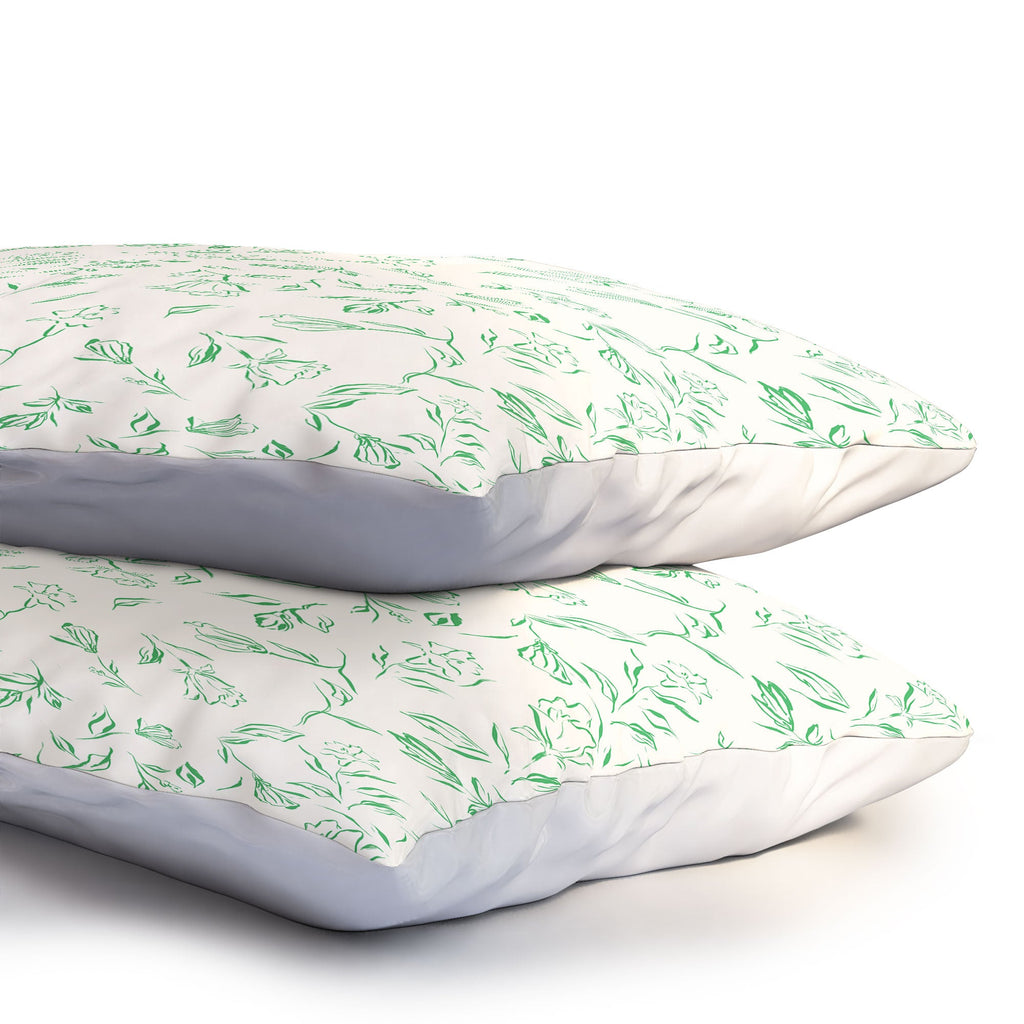 LouBruzzoni Romantic green Pillow Shams