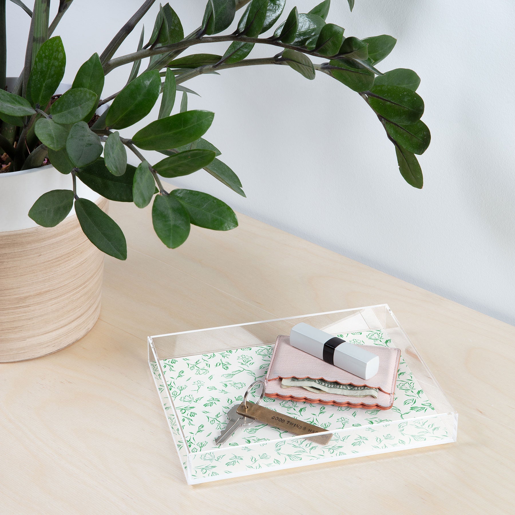 LouBruzzoni Romantic green Acrylic Tray