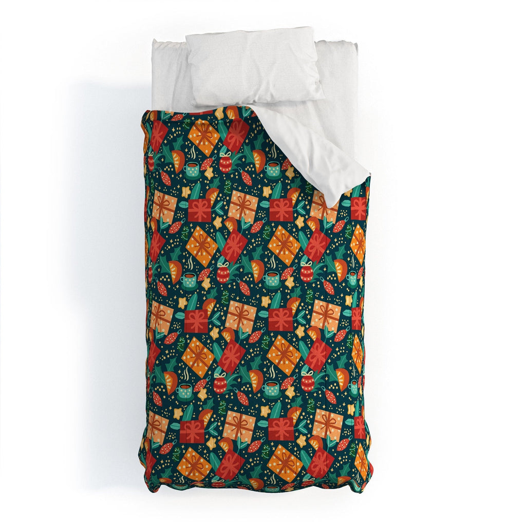 Valeria Frustaci Christmas pattern Comforter