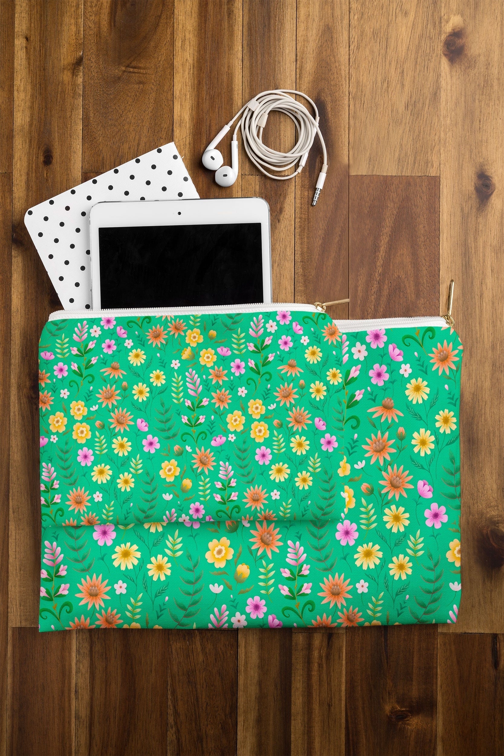 Pimlada Phuapradit Ditsy Spring Floral Green Pouch