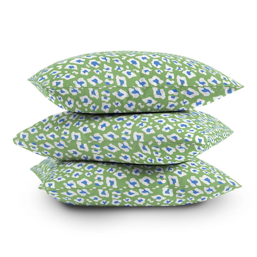 Avenie BR Cheetah Print Outdoor Throw Pillow