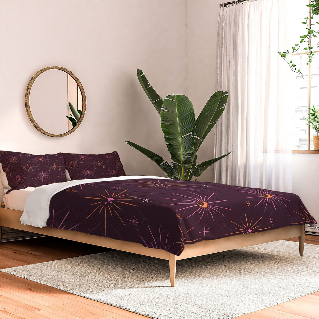 Little Om Pattern Little Moon plum Comforter