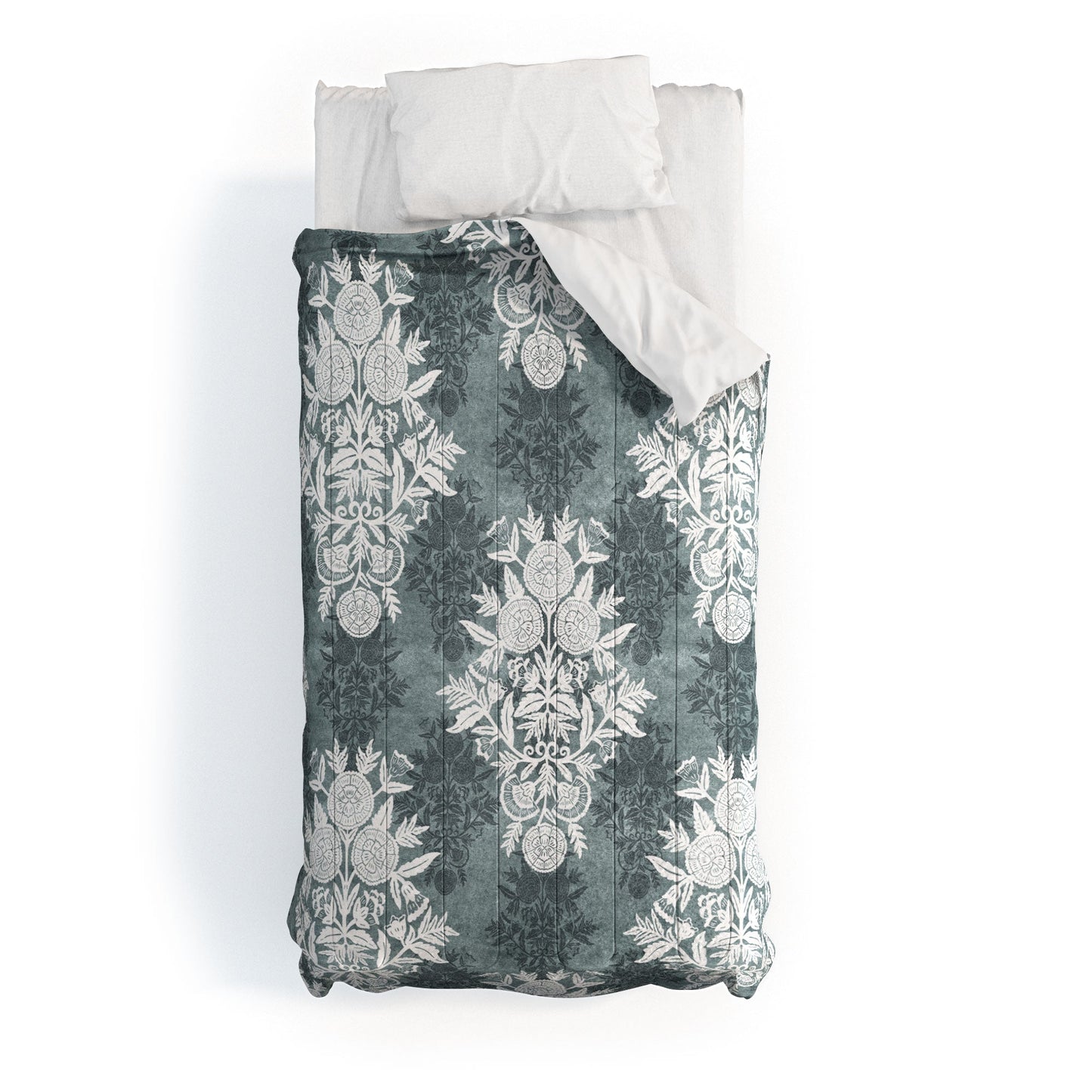 Marta Barragan Camarasa Antique Victorian Floral Comforter