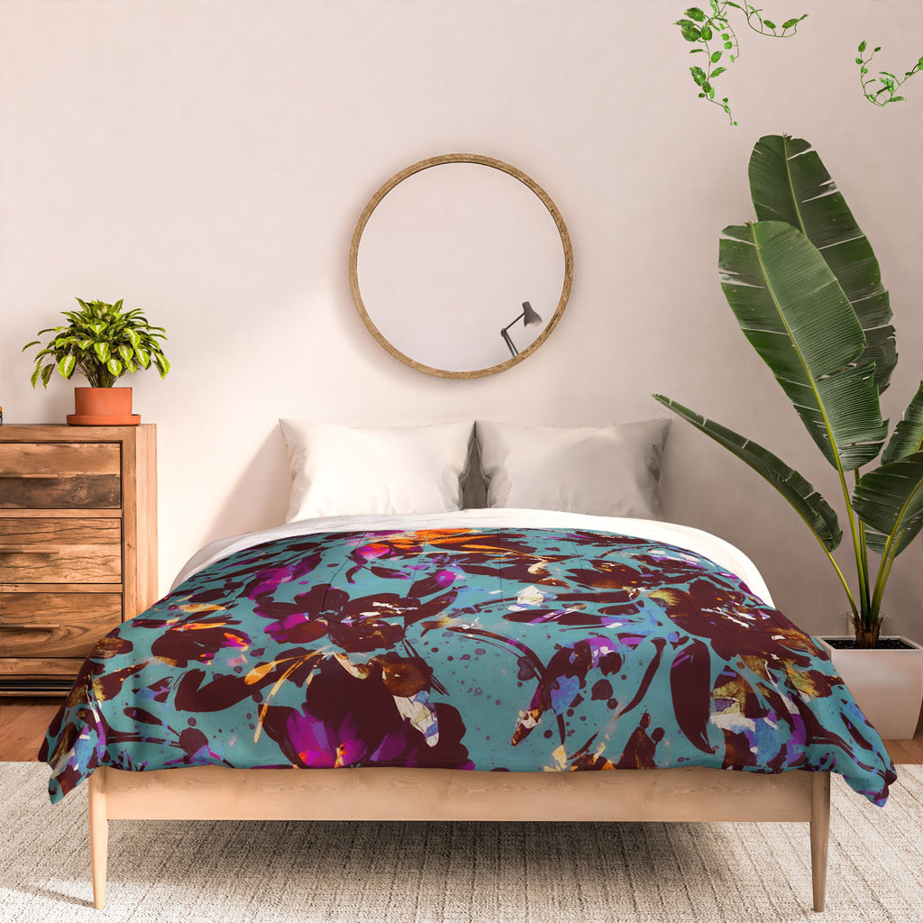 Marta Barragan Camarasa Bold Floral Expression Comforter