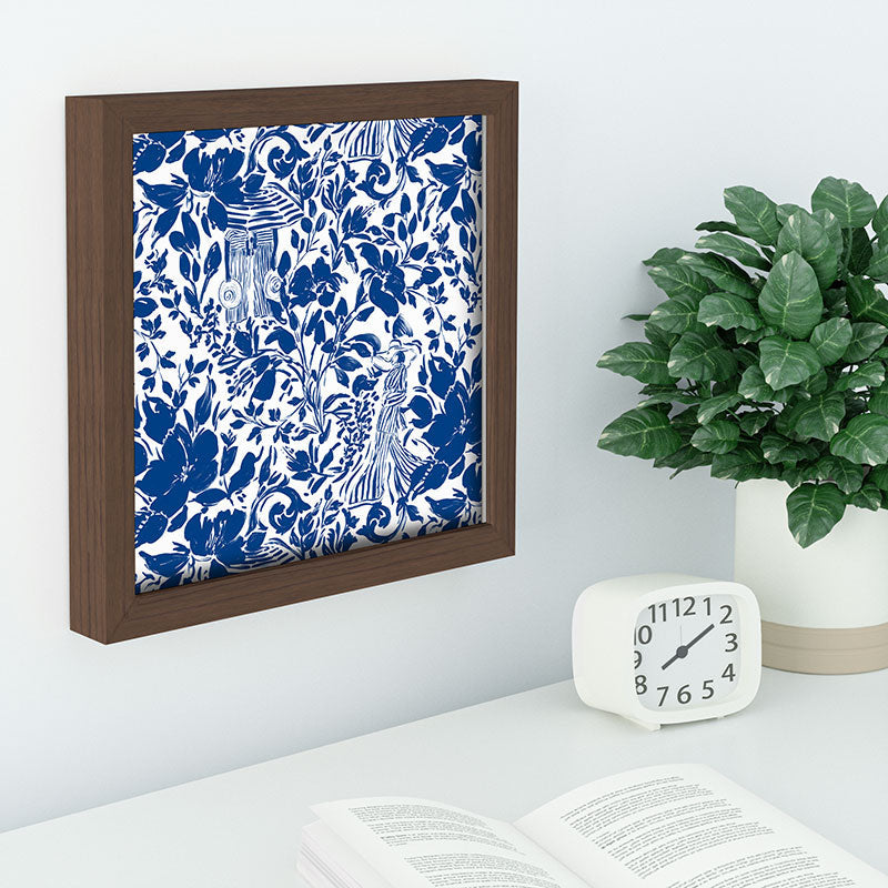 Marta Barragan Camarasa Chic Garden Walk Recessed Framing Square