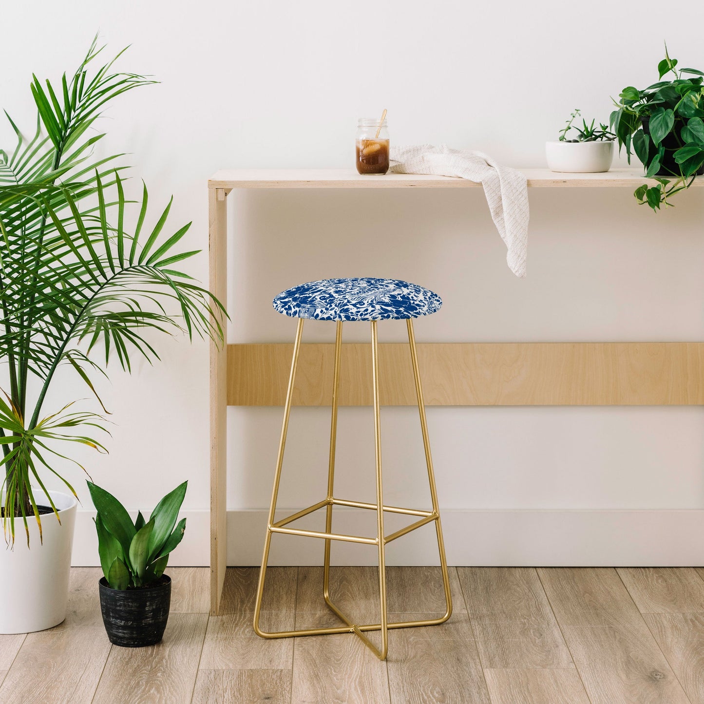Marta Barragan Camarasa Chic Garden Walk Bar Stool