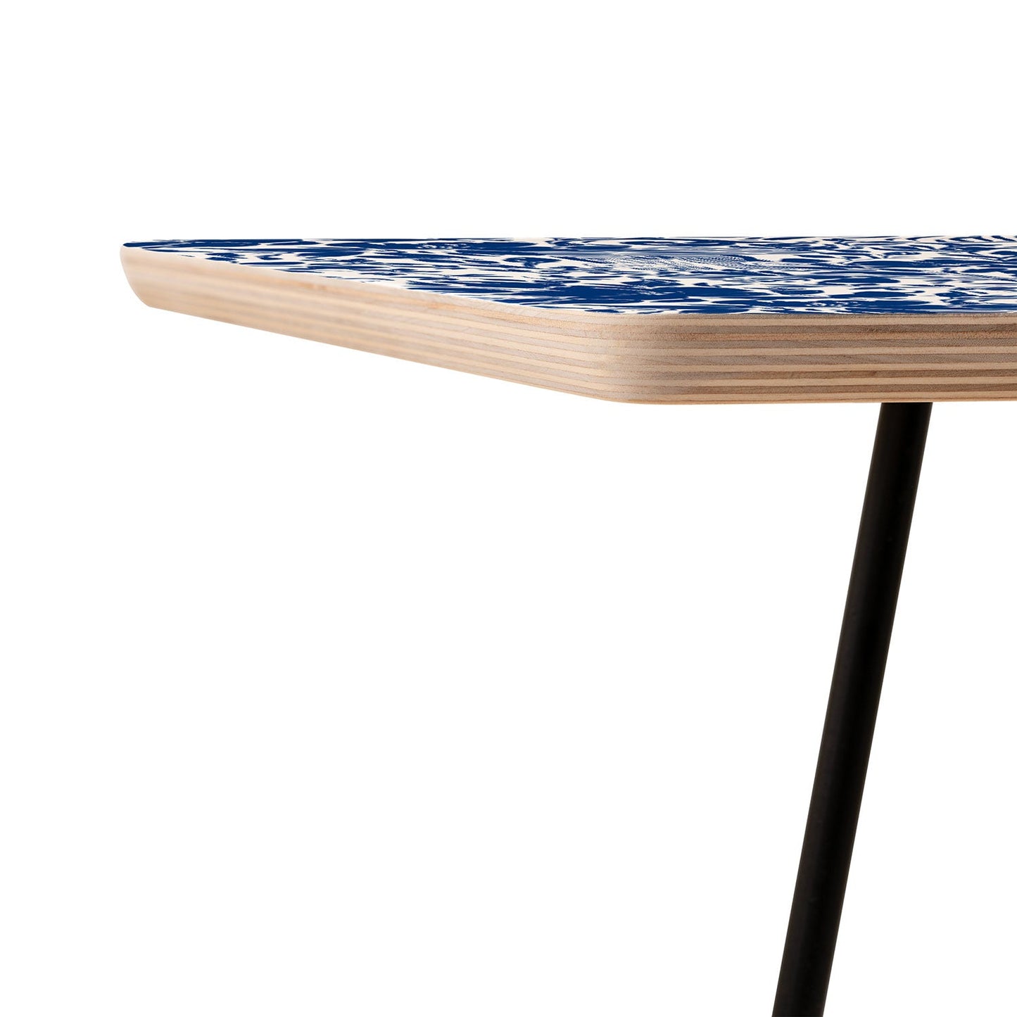 Marta Barragan Camarasa Chic Garden Walk Side Table