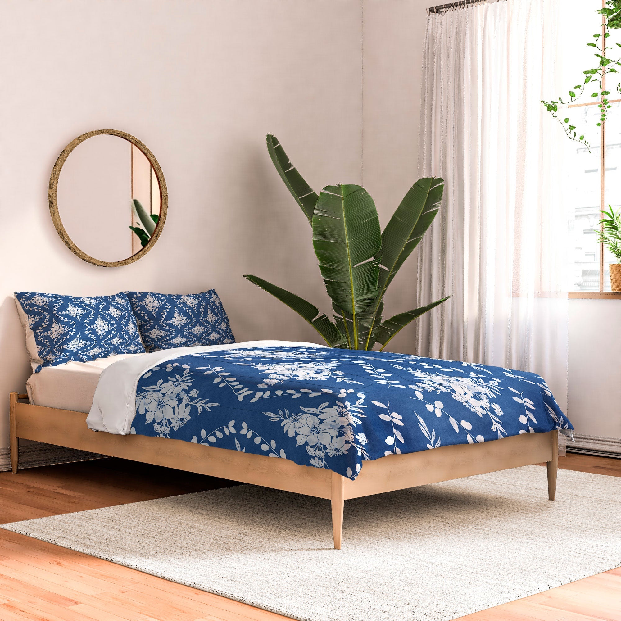 Marta Barragan Camarasa Chic Garden Whisper Comforter