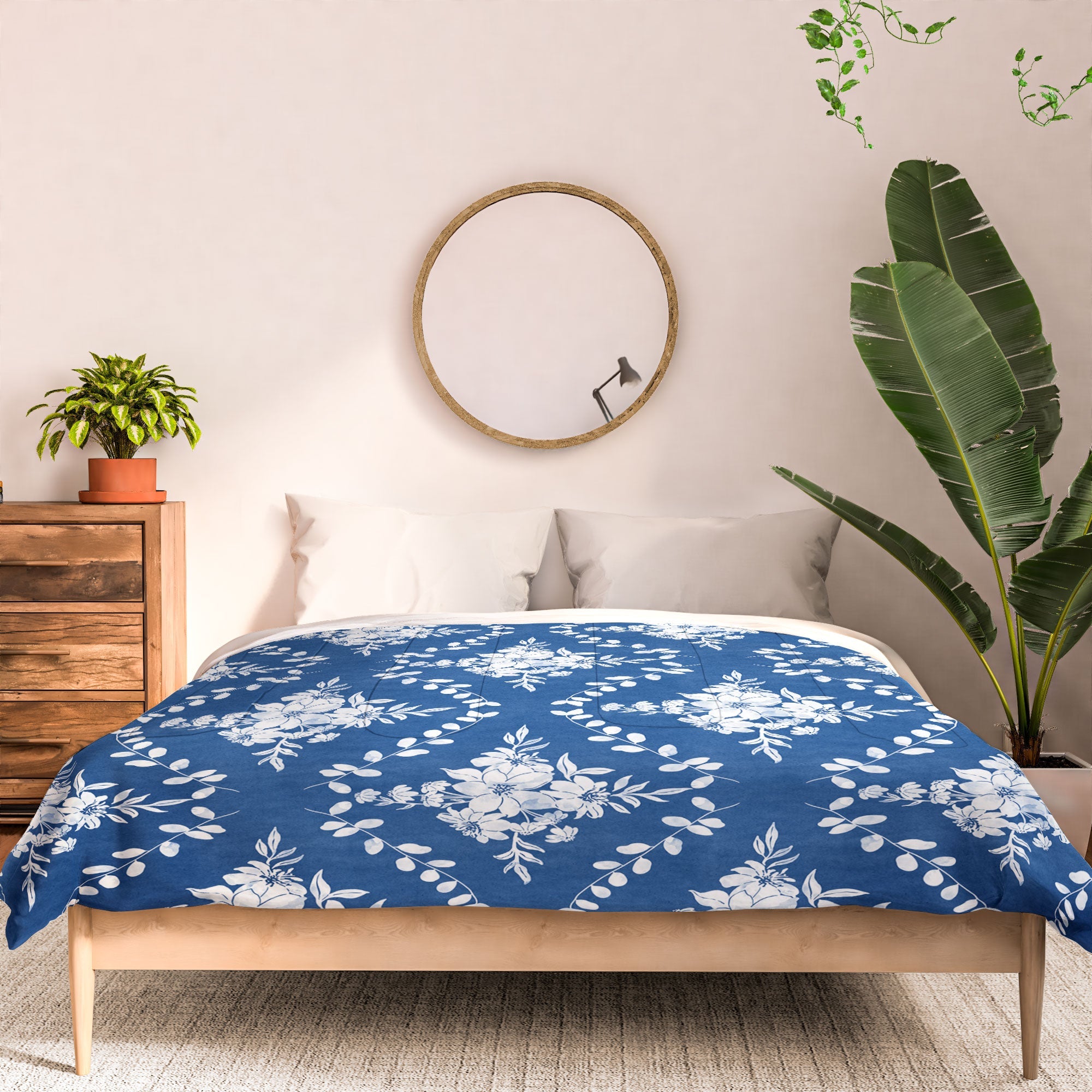 Marta Barragan Camarasa Chic Garden Whisper Comforter