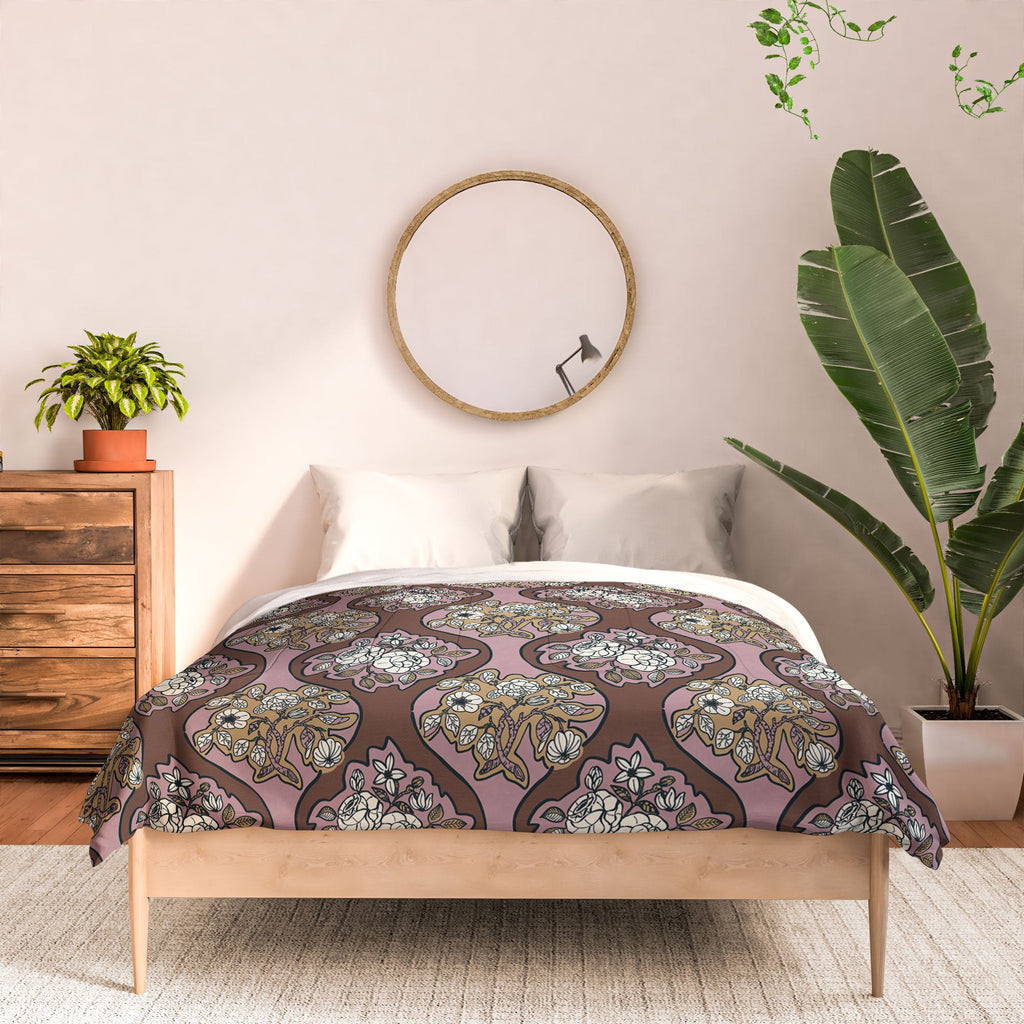 Marta Barragan Camarasa Classic Floral Arrangement Comforter