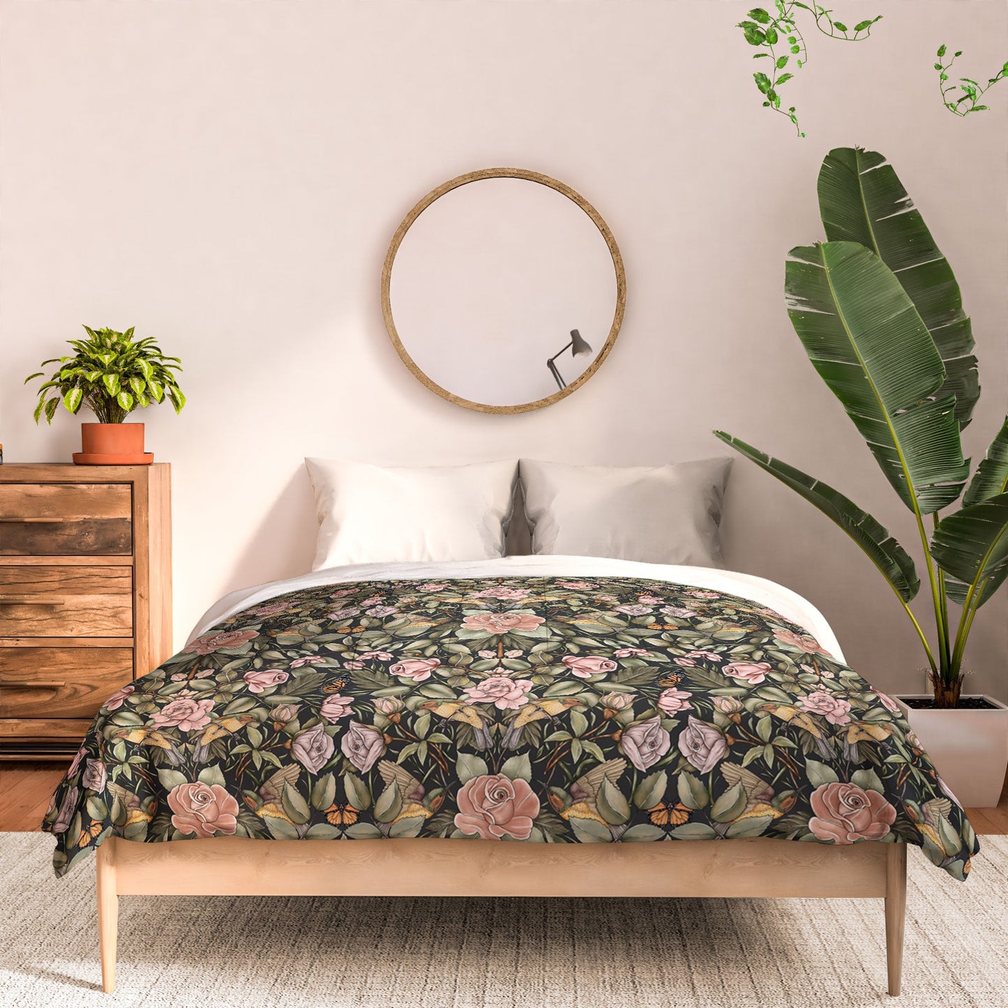 Marta Barragan Camarasa Victorian Garden Beauty Comforter