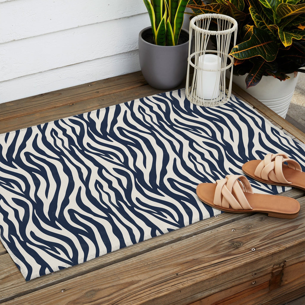 Avenie BR Navy Tiger Stripes Outdoor Rug