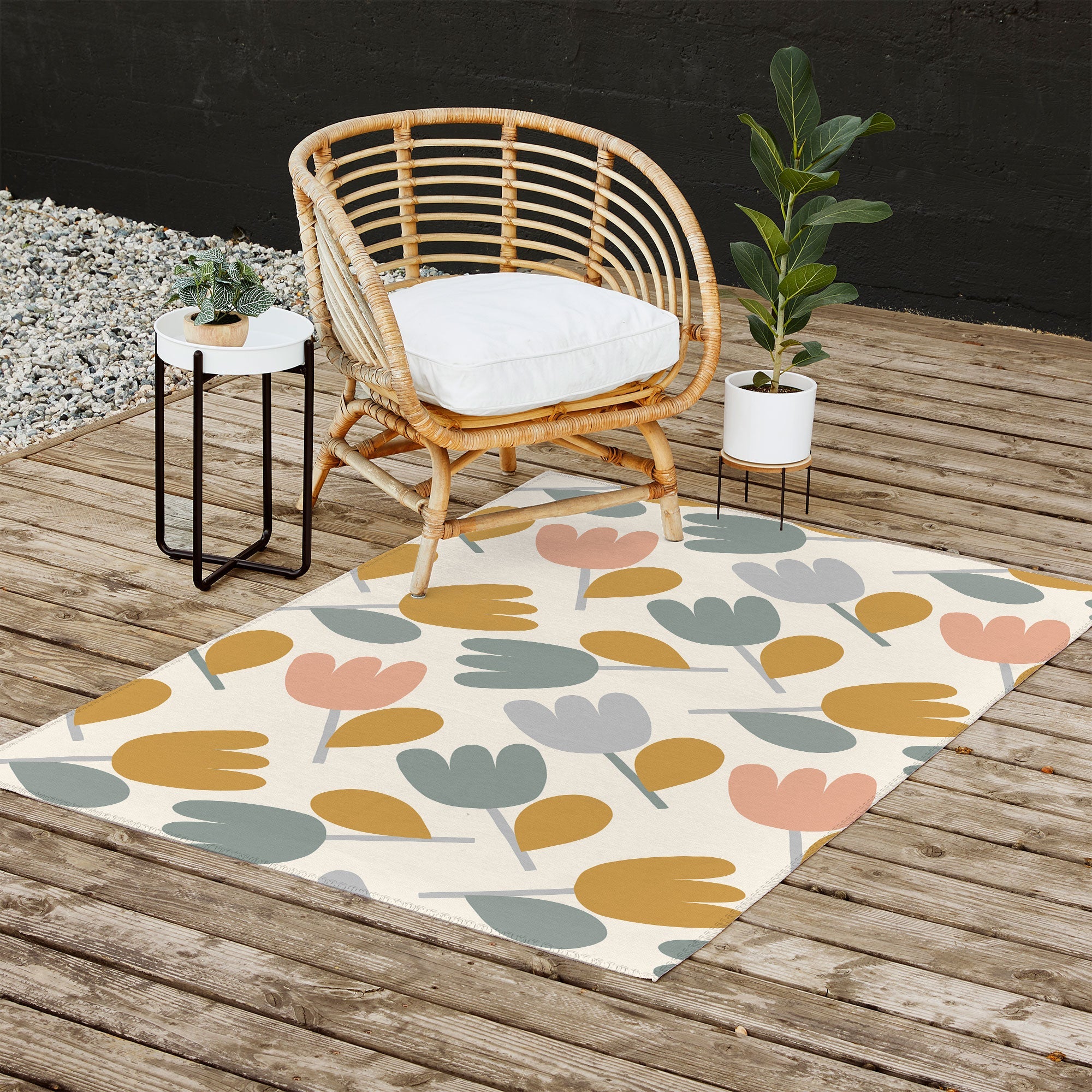 Menina Lisboa Pastel Spring Tulips Outdoor Rug