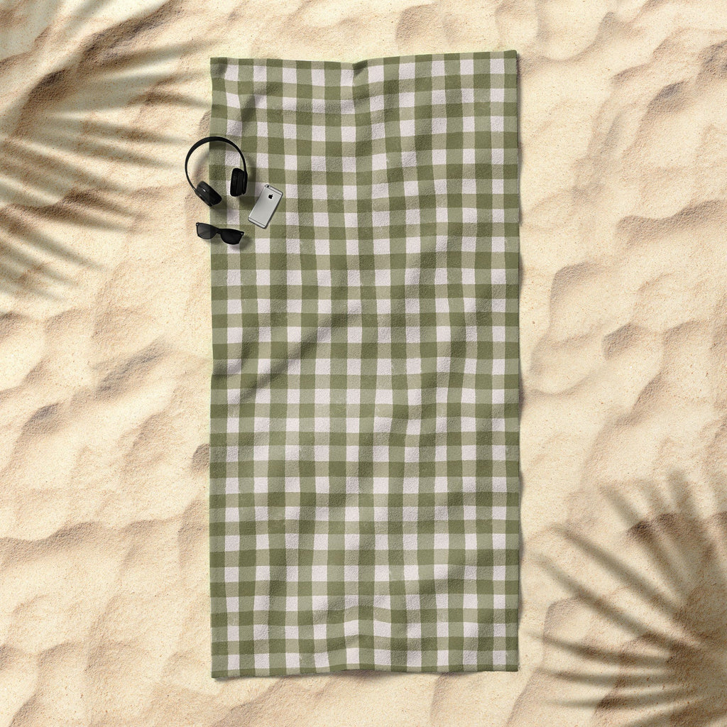 Menina Lisboa Rustic Green Plaid Beach Towel