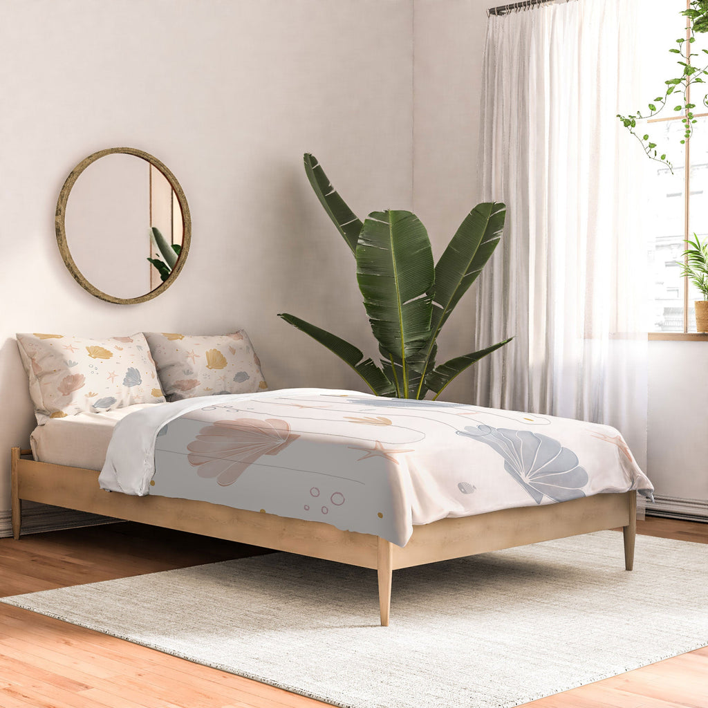 Menina Lisboa Shells and Starfish Comforter