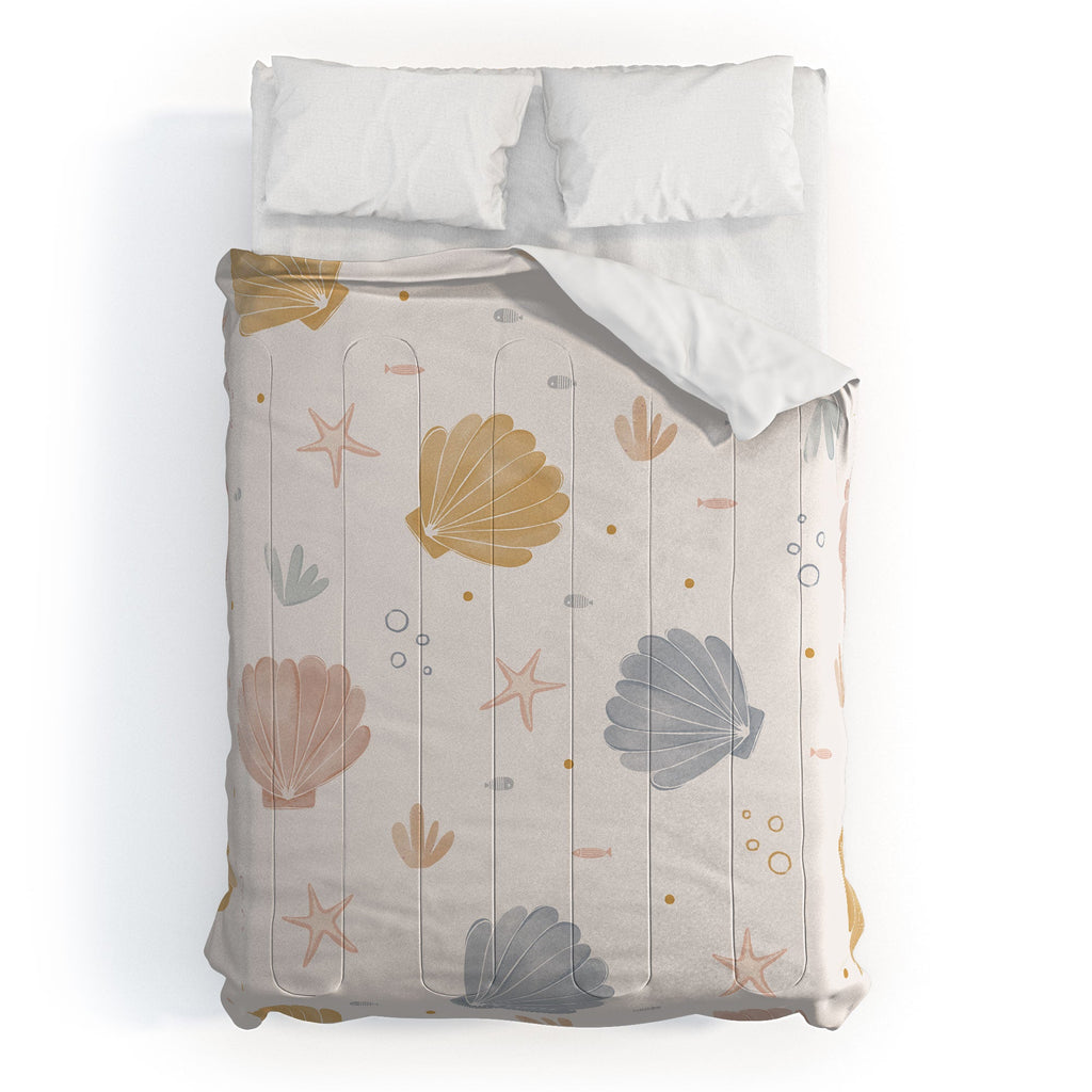 Menina Lisboa Shells and Starfish Comforter