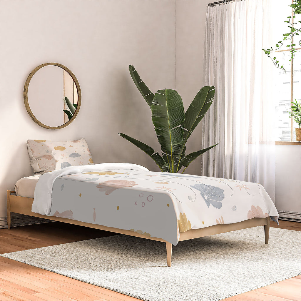 Menina Lisboa Shells and Starfish Comforter
